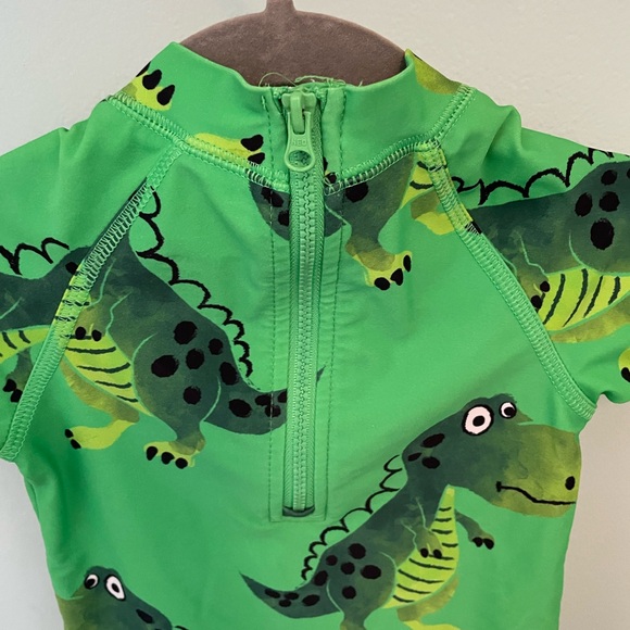 George Dinosaur Rashguard - Picture 6 of 8